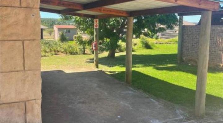 Sundowner Lodge and Caravan Park