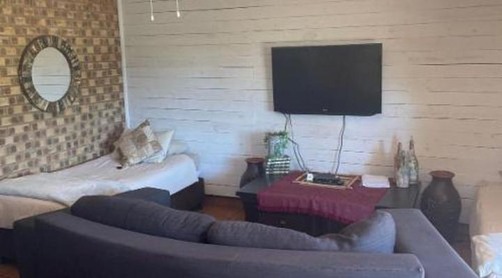 Sundowner Lodge and Caravan Park