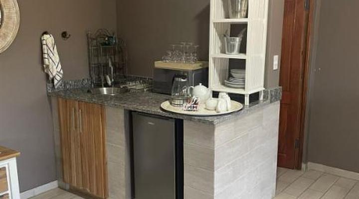 Sundowner Lodge and Caravan Park