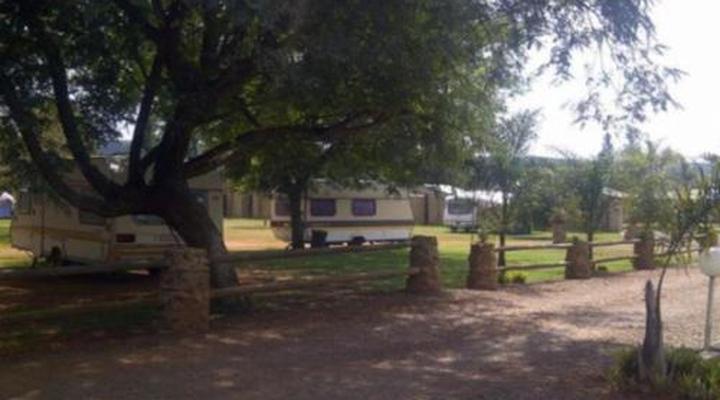 Sundowner Lodge and Caravan Park