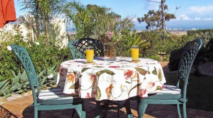 Somerset Sights Bed and Breakfast