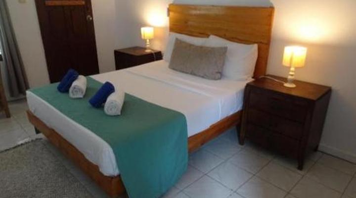 Castaway Fishing Lodge