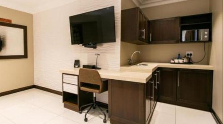 Royl Court Guesthouse