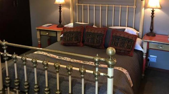 The Crown Guesthouse