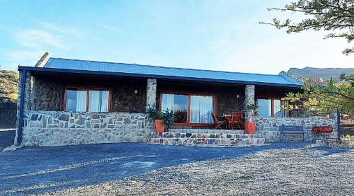 Skoorsteenberg Farm Camping and Accommodation