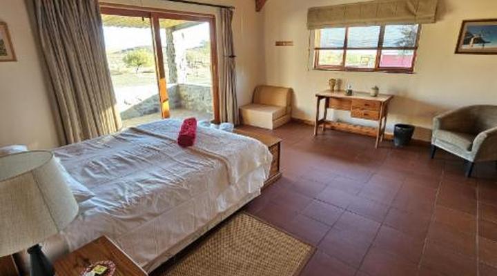 Skoorsteenberg Farm Camping and Accommodation