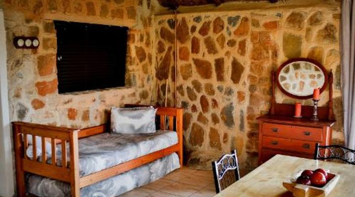 Riverman Cabin Country Lodge - Tonteldoos