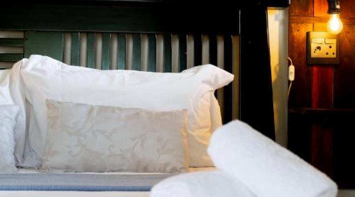 Riverman Cabin Country Lodge - Tonteldoos