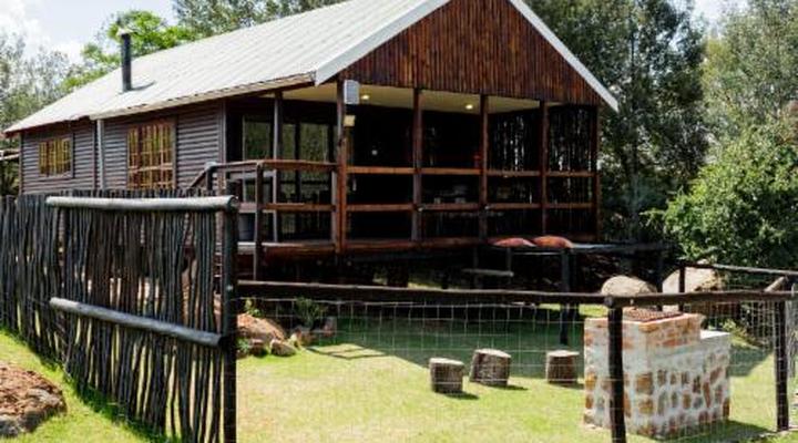 Riverman Cabin Country Lodge - Tonteldoos