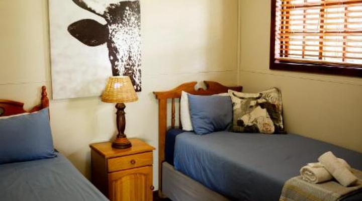 Riverman Cabin Country Lodge - Tonteldoos