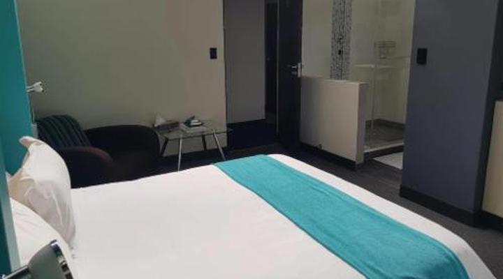 City Living Boutique Hotel