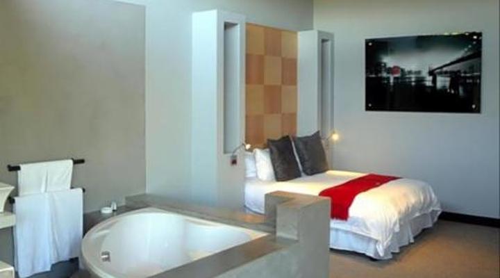 City Living Boutique Hotel