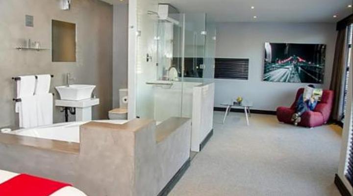 City Living Boutique Hotel