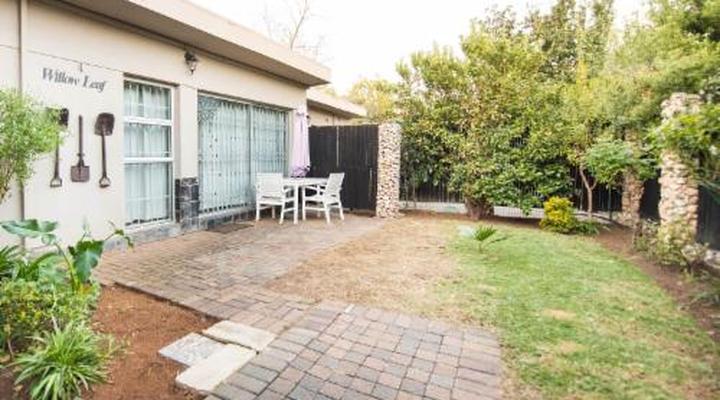 Cottonwood Guesthouse Oasis