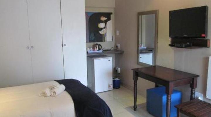 Bettie's Luxury Lodge