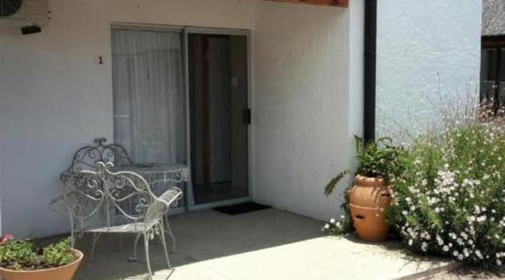 Bettie's Luxury Lodge