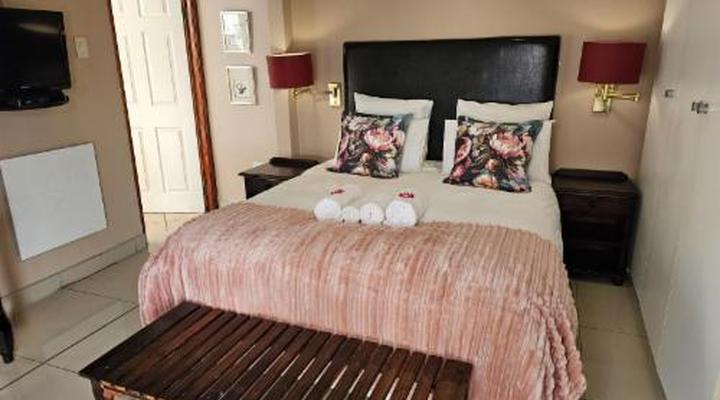 Bettie's Luxury Lodge