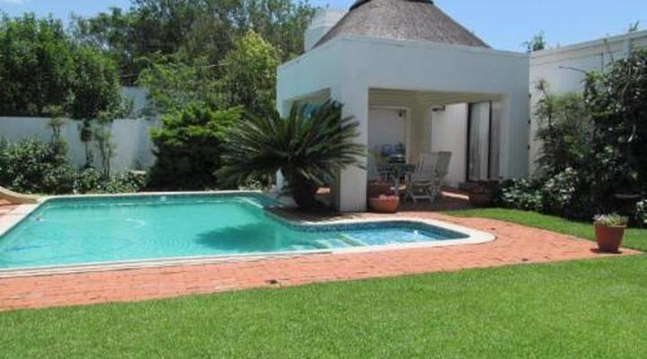 Bettie's Luxury Lodge