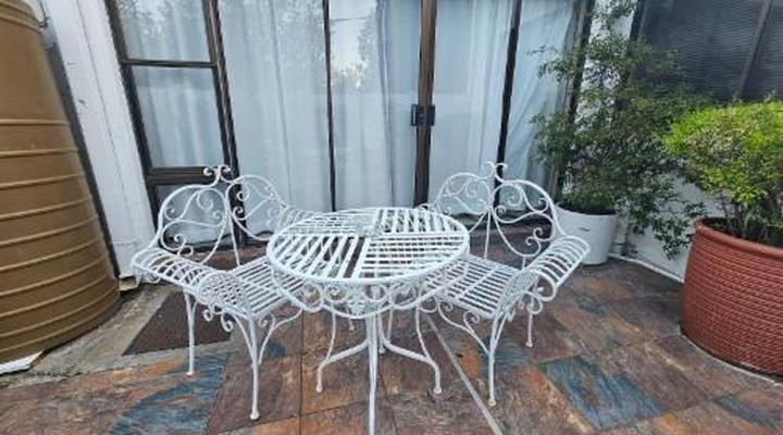 Bettie's Luxury Lodge