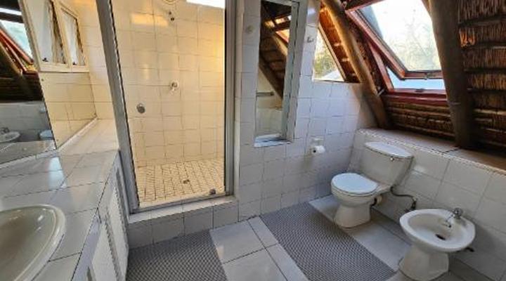 Bettie's Luxury Lodge