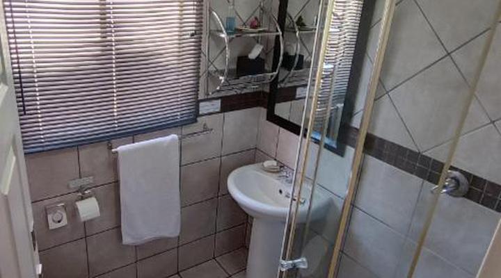 Premiere Guest House