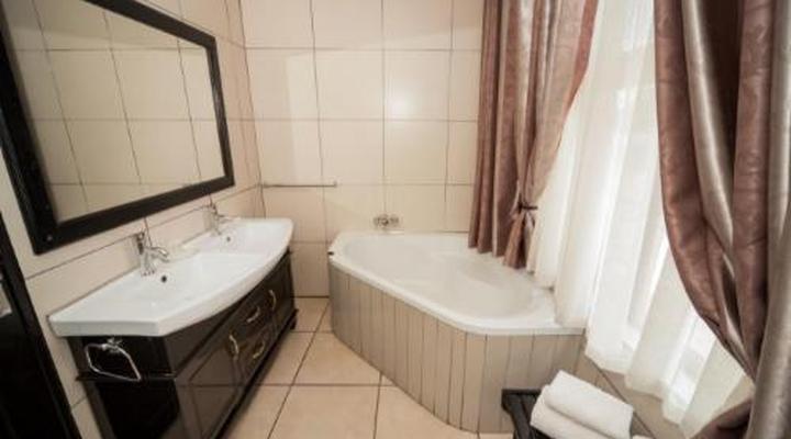 Silverton Travel Lodge