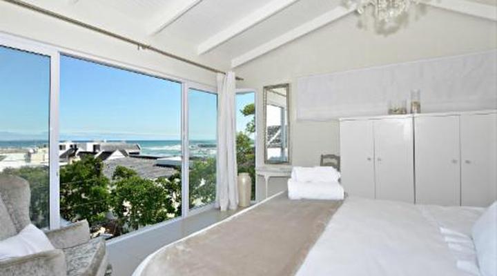 White Waves Beach House