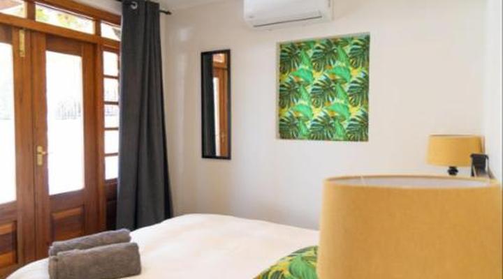 Mitre's Edge Wine Estate