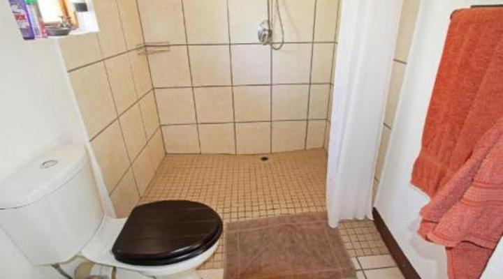 Normann Safari Bush Lodge