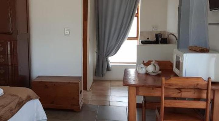 Kelkiewyn Guest House Caledon