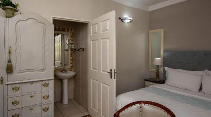 Oleander Guest House