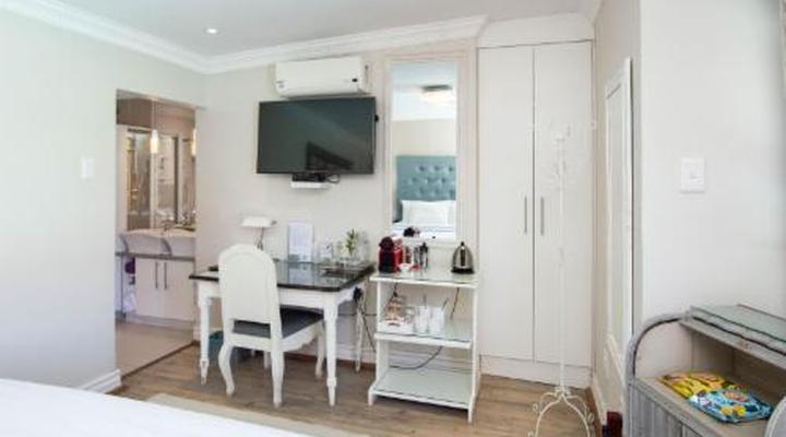 Oleander Guest House