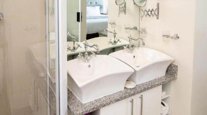 Oleander Guest House