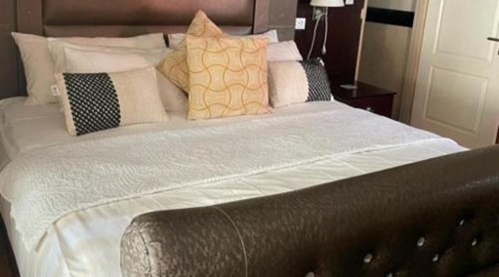 Le Chef BnB and Caterers