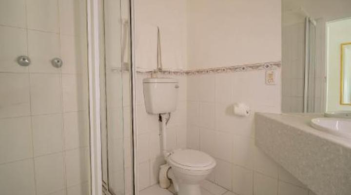 Broadway Guest House