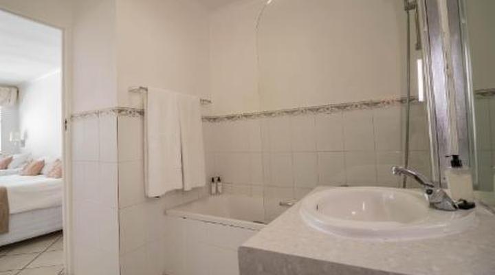 Broadway Guest House