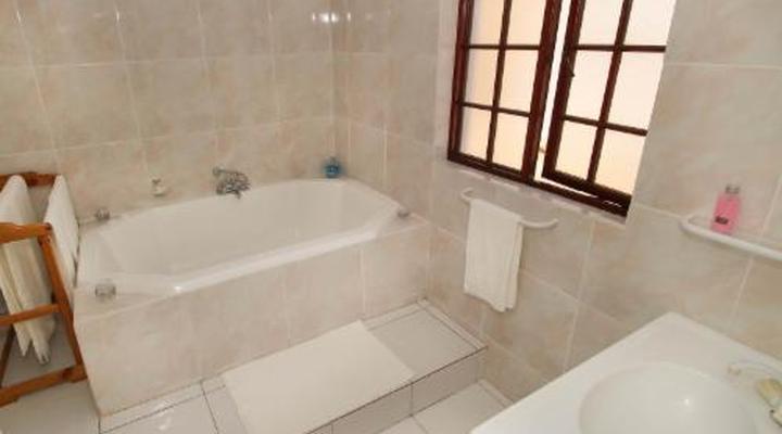 Montagu Little Sanctuary