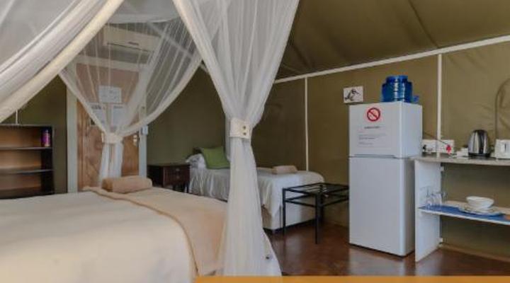 Crocodile Bridge Safari Lodge