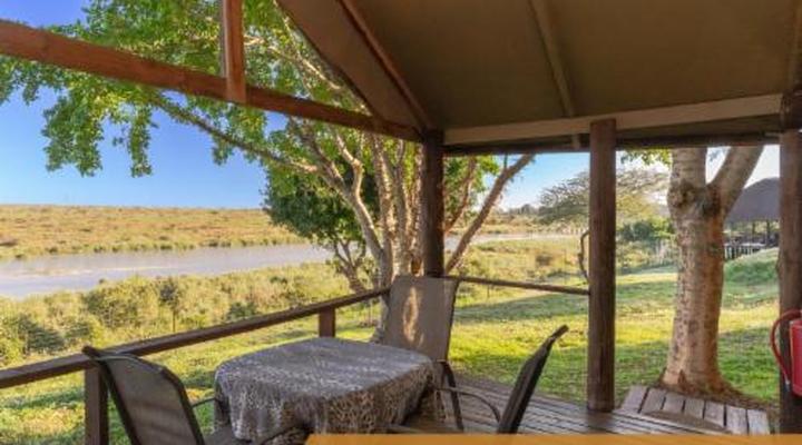 Crocodile Bridge Safari Lodge