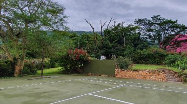 Wide Horizons Mountain Retreat