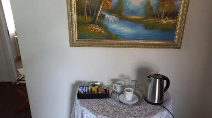 Black Swan Guest House