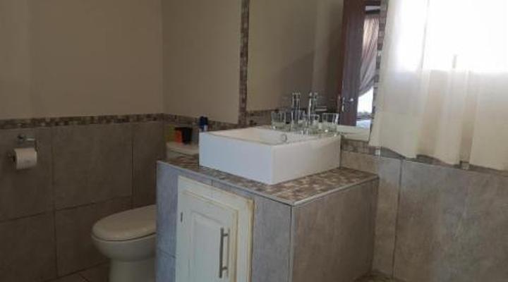 Summerset Place Country House