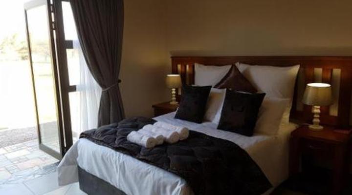 Summerset Place Country House