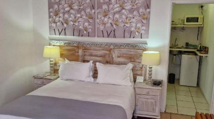 At The Nest B&B Lodge