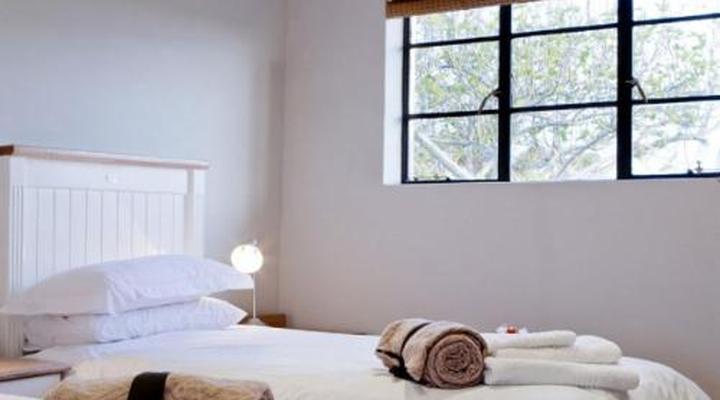 Black Oystercatcher Cottages