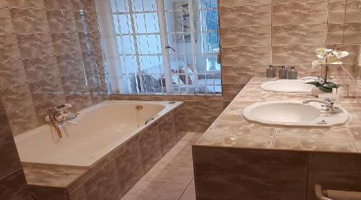 Florentia Guest House