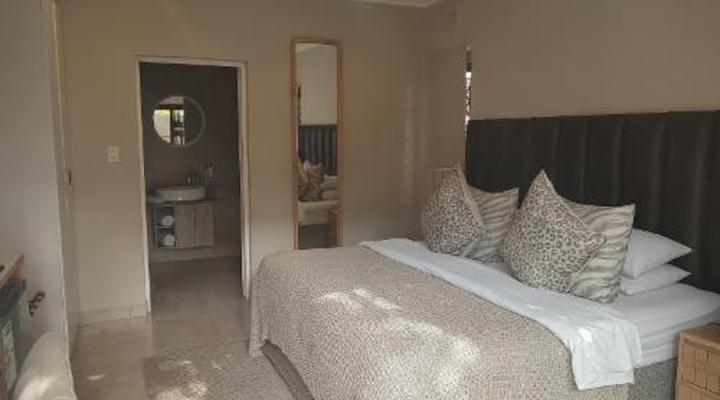 Tropical Beach Boutique Bed & Breakfast