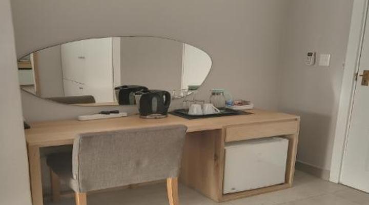 Tropical Beach Boutique Bed & Breakfast