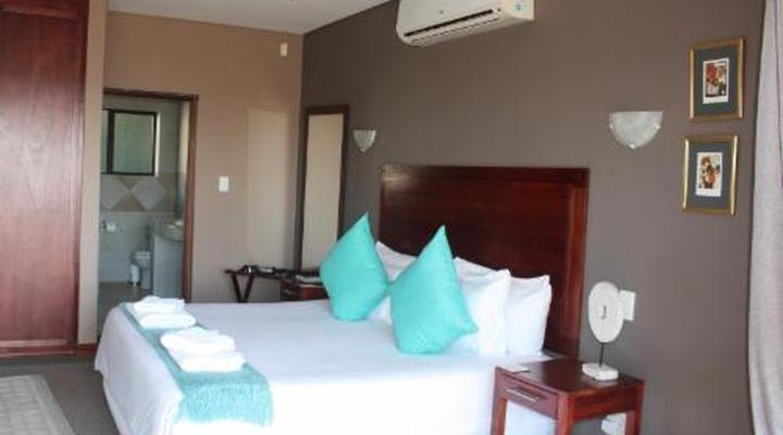 Over The Moon Guesthouse