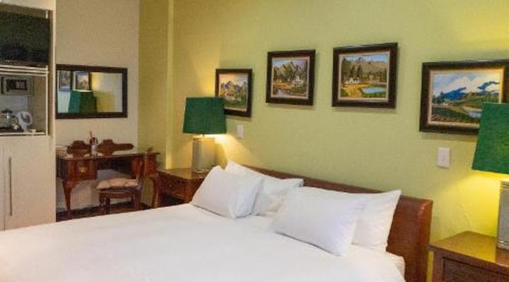 Calitzdorp Country House